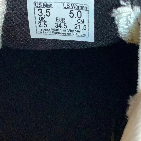 VANS Prism Classic Slip-On Sneakers Women’s 5 Suede Metallic Silver New - Picture 10 of 11